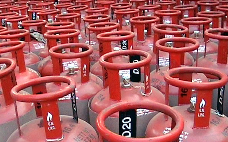 LPG cylinder price cut by over ₹160 today