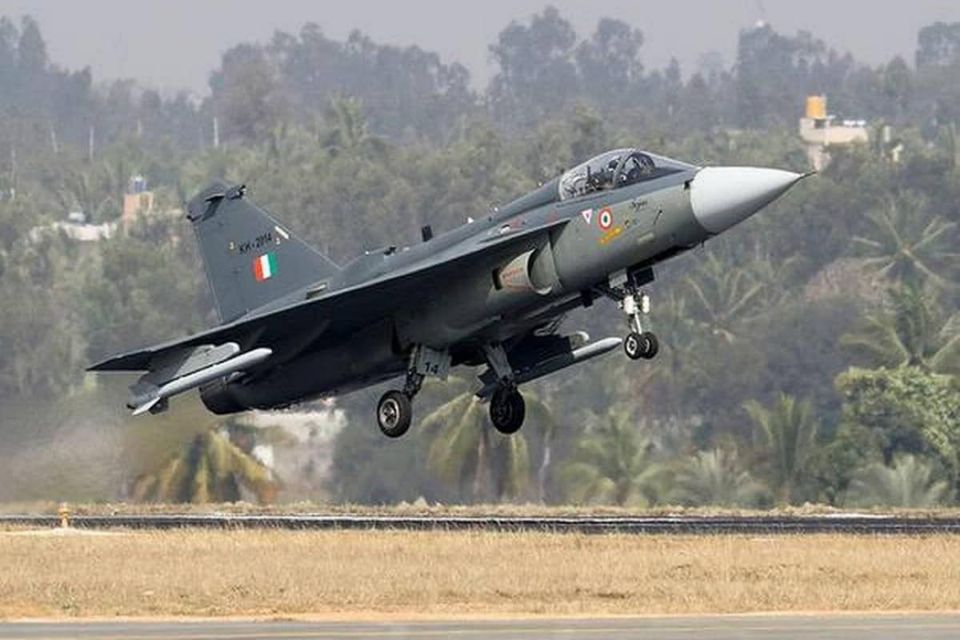Breaking News:- Indian Government sign 48000 Crore Deal for Buy 83 Advanced Tejas Jets