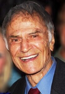 Larry Storch Biography