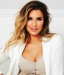 Jessie James Decker Biography