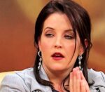 Lisa Marie Presley Biography, Net Worth, Age, Height, Husband, Boyfriend, Parents, Kids & Religion